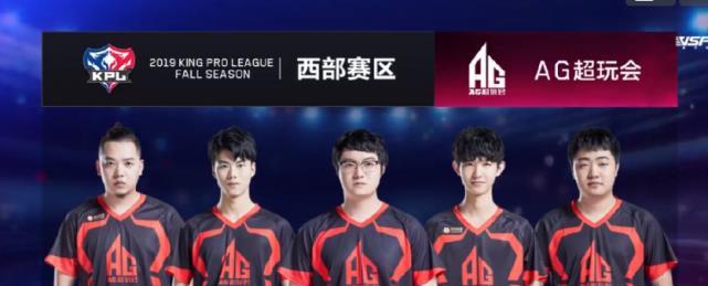 进球背后都