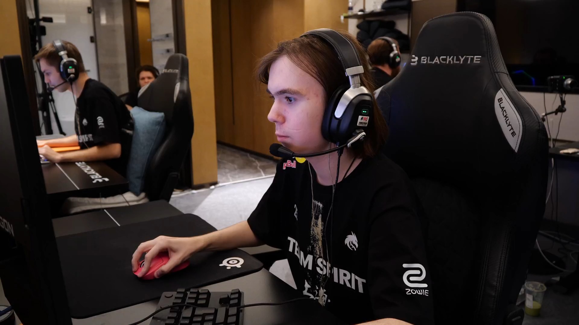 个年龄段 个年龄段