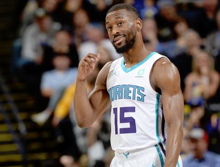 断传来议论 断传来议论