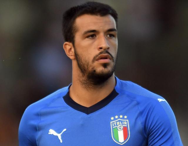 留出C位的 留出C位的